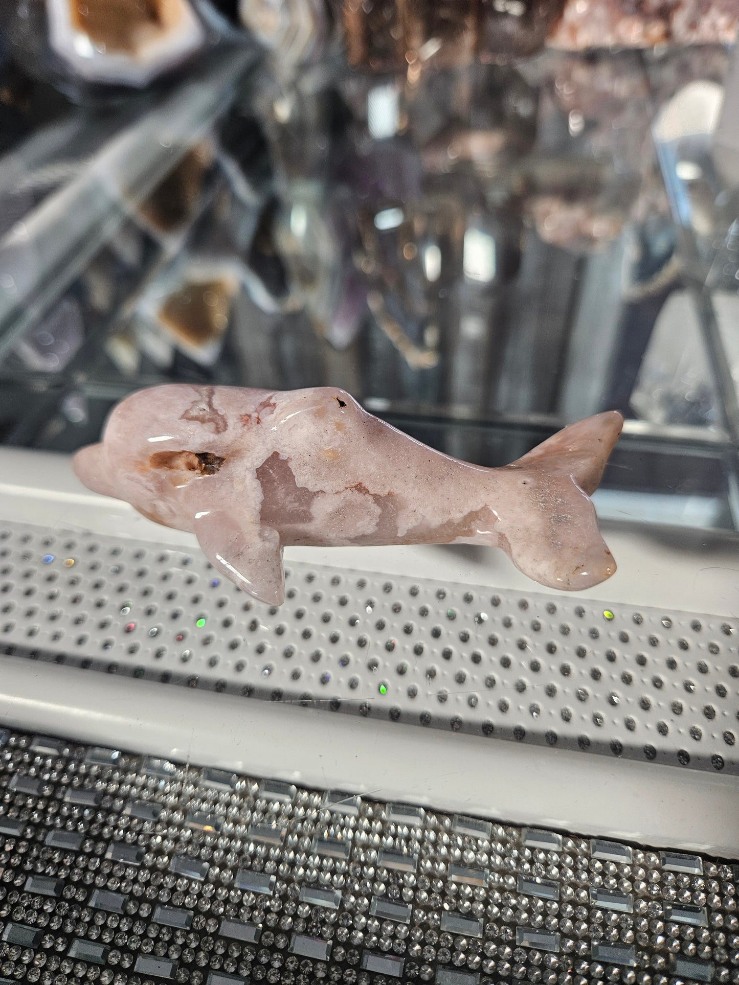 Flower agate dolphin